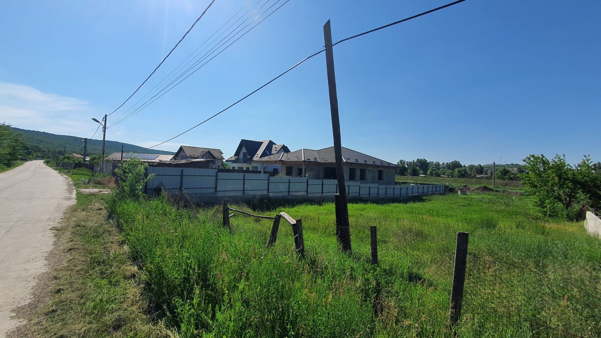 Teren intravilan 750 mp, zona Ceramica - Paiu; - Poză 1