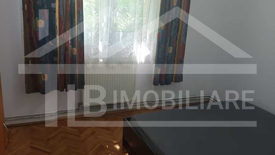 Apartament cu 3 camere, 68mp, Zona strazii Petru Dobra - Poză 3