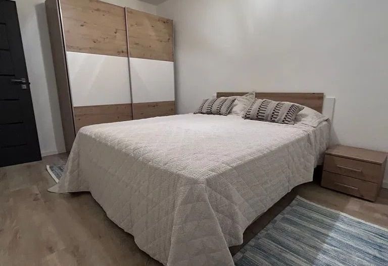 AP.2 CAMERE IANCULUI, BUCATARIE INCHISA, MASINA DE SPALAT VASE,AC. - Poză 4