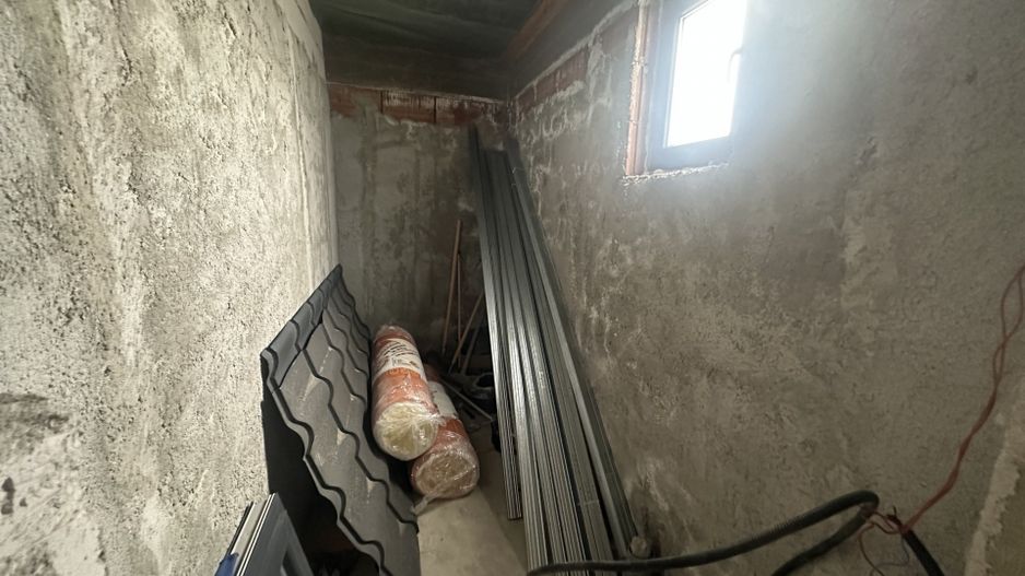STEFANESTII DE JOS, CASA P+1E, TEREN 242 MP! - Poză 13