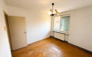 Apartament de vânzare Sibiu 3 camere | Ștrand | Garaj | boxă - Poză 4
