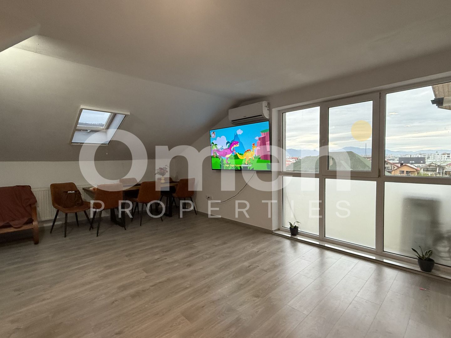 Apartament mansardă 138 mp |4 camare mobilat & utilat - Poză 6