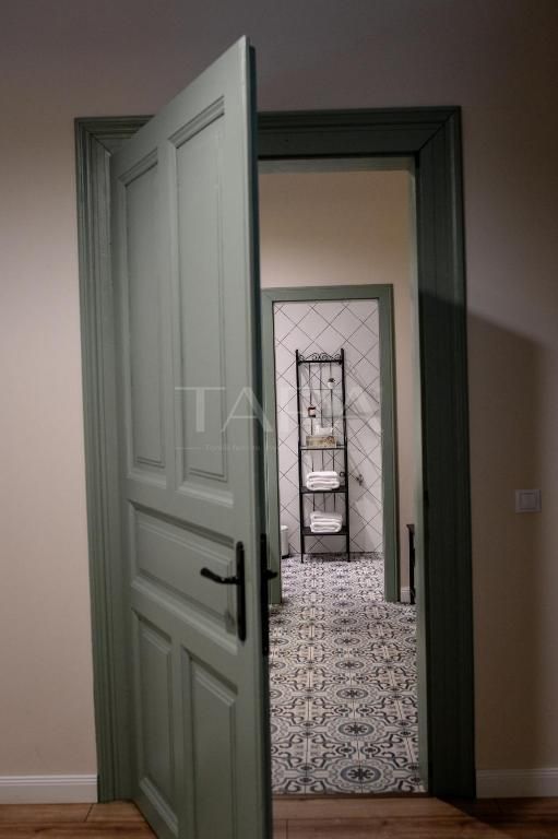 Apartament ultrafinisat în centrul vechi, zona ultracentrala. - Poză 9