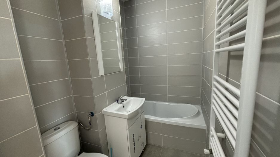 Renovat in zona Sagului - Poză 8