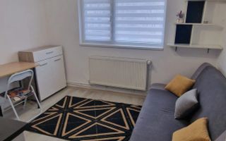 Garsonieră de închiriat, Poitiers (Frumoasa), 17 mp, bloc renovat 2019 - Poză 3