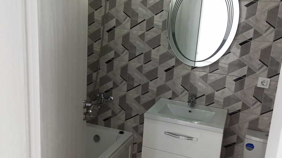 2cam.studio/53mp/strPostalionului/STB241-1min/metrouApPatriei-15min - Poză 5