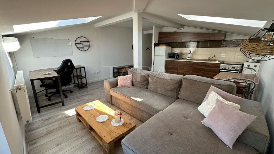 Apartament 2 camere la Mansarda - Poză 2