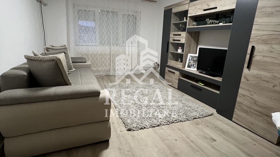 Apartament 2 camere, Micro 5/1 – mobilat și utilat, renovat complet - Poză 1