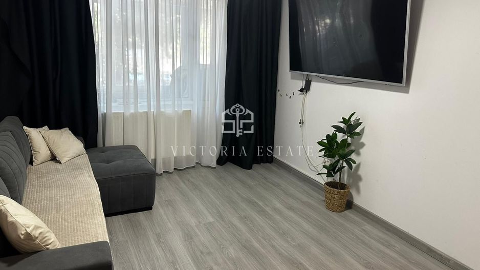 De vânzare – Apartament 2 camere, 50 mp, parter, complet renovat - Poză 1