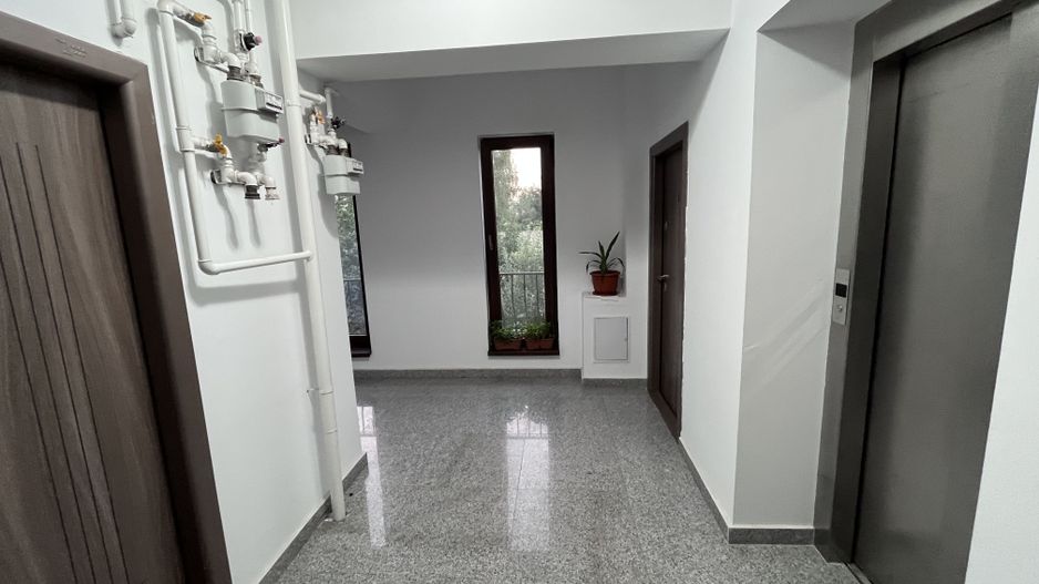APARTAMENT 2 CAMERE DECOMANDAT BLOC NOU DEZROBIRII - Poză 8