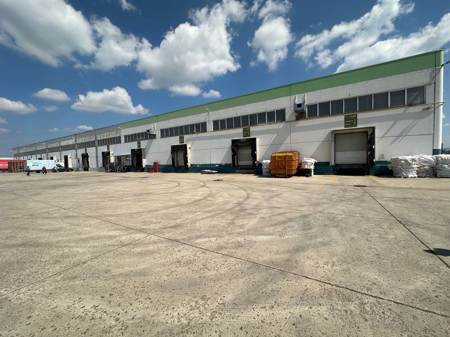 Hala de productie in Calea Sagului - Poză 37