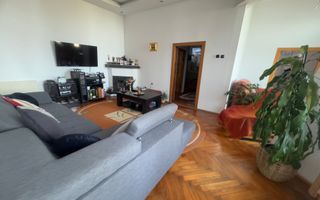 Casa cu 4 camere,  Zona Centrala-  Sf. Apostoli - Poză 1