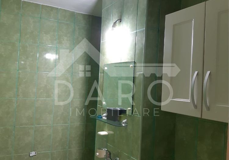 Inchiriez apartament doua camere - Poză 5