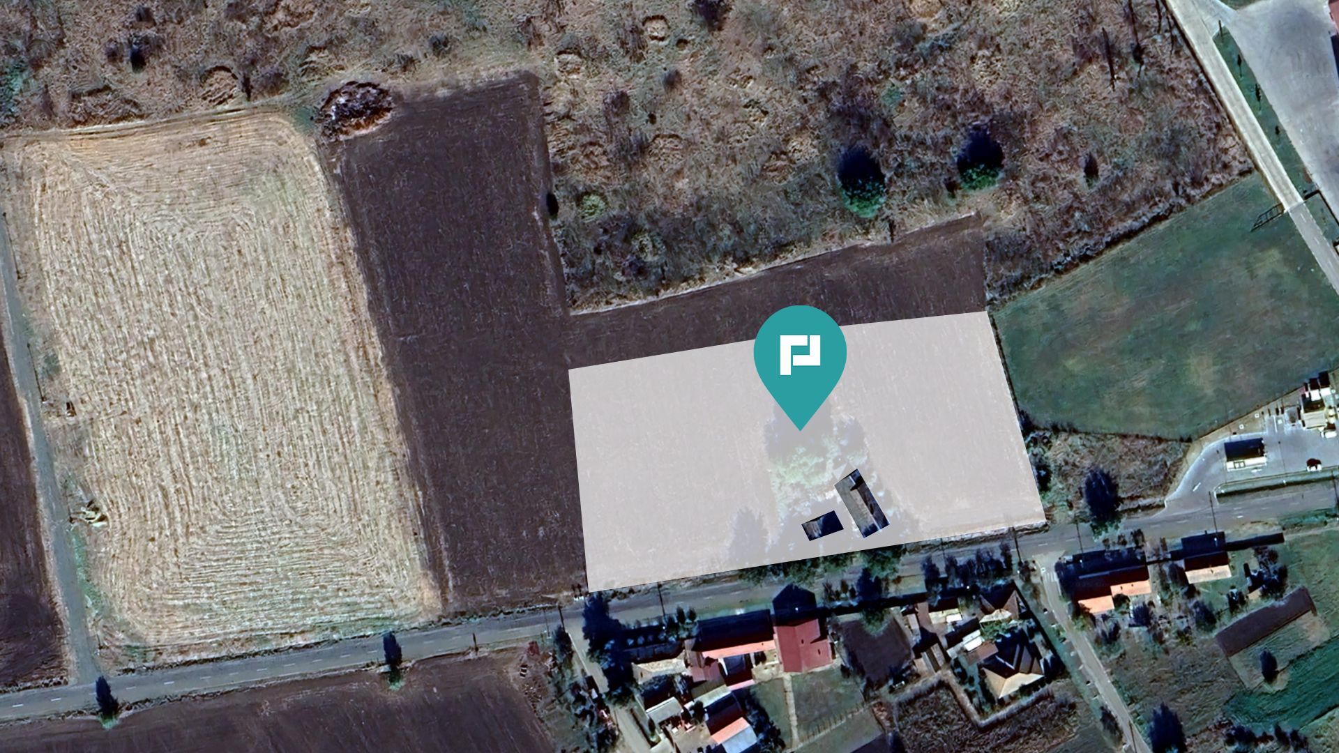 Teren intravilan 8802 m² – Locație strategică - Poză 1