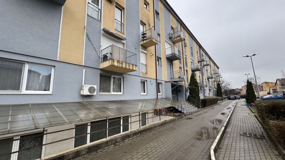 Apartament cu 3 camere, 2 bai, parter inalt, bloc nou, zona Lipovei. COMISION 0  - Poză 24