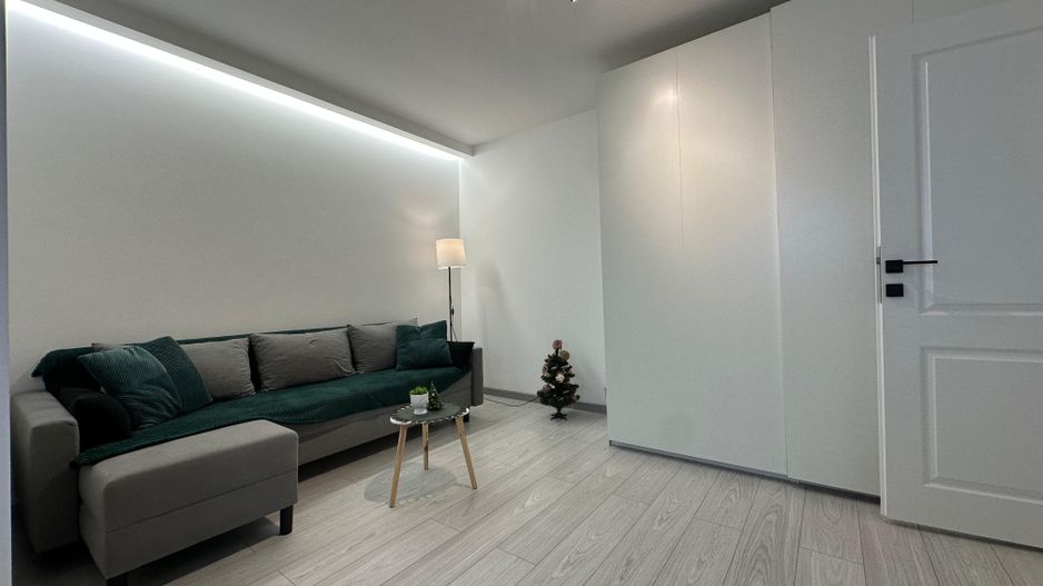 Apart 2 camere renovat 2024 Str Moldovița 0% comision! - Poză 1