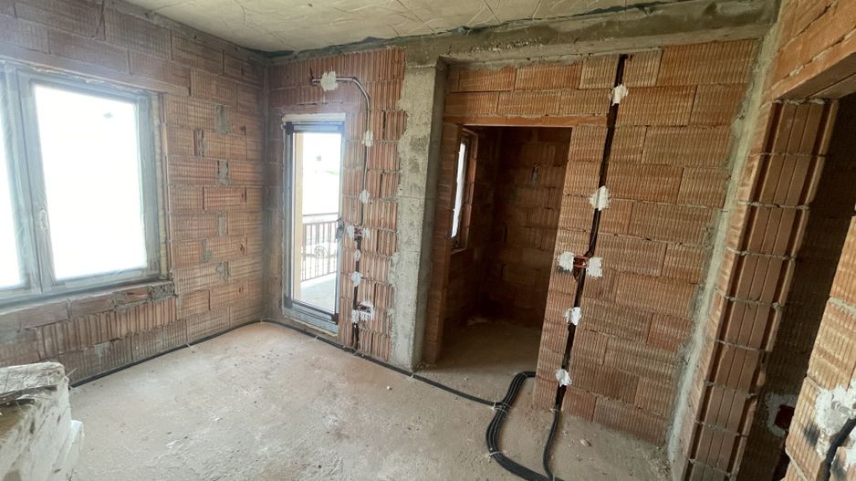 Casă la roșu, 3 dormitoare, teren 340 mp – Moșnița Nouă, lângă Kaufland - Poză 16