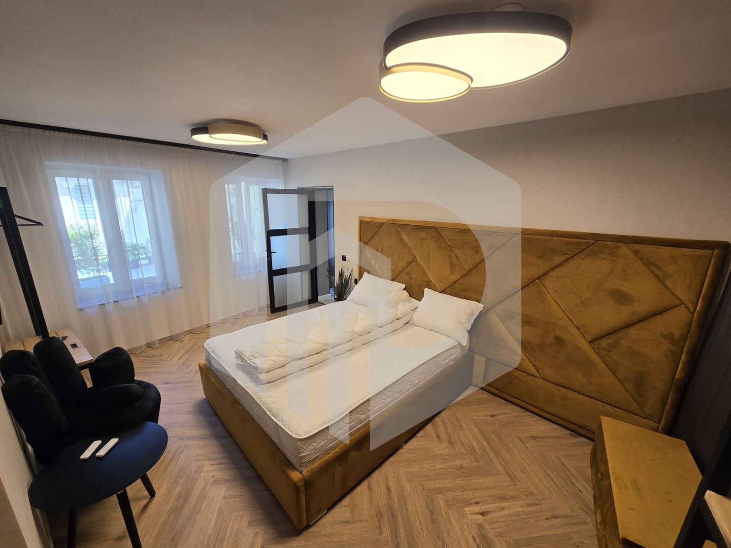 Apartament superb 2 dormitoare zona Ultracentrala - Poză 5