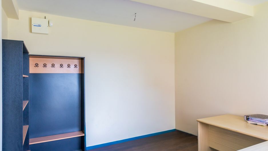 De vanzare casa+garaj/hala, teren 580mp, ideala pentru business - Poză 13