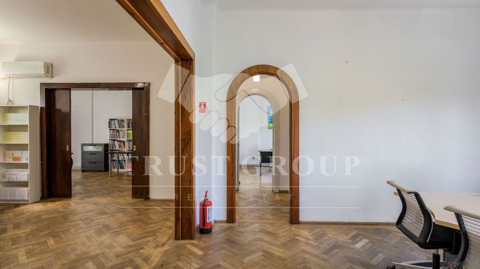 Apartament 5 camerei - Română-Lahovari / 2 locuri de parcare - Poză 13