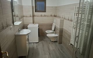 Inchiriere apartament cu 3 camere - Poză 6