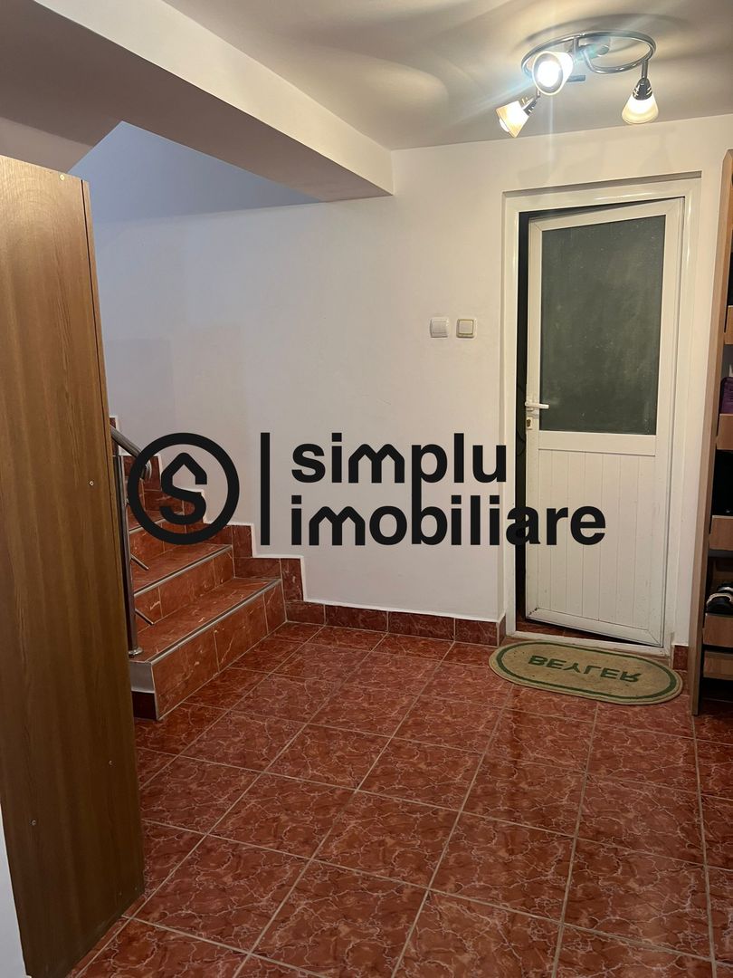 Vila S+P+1+M Lapus, str Paunitei - Poză 38