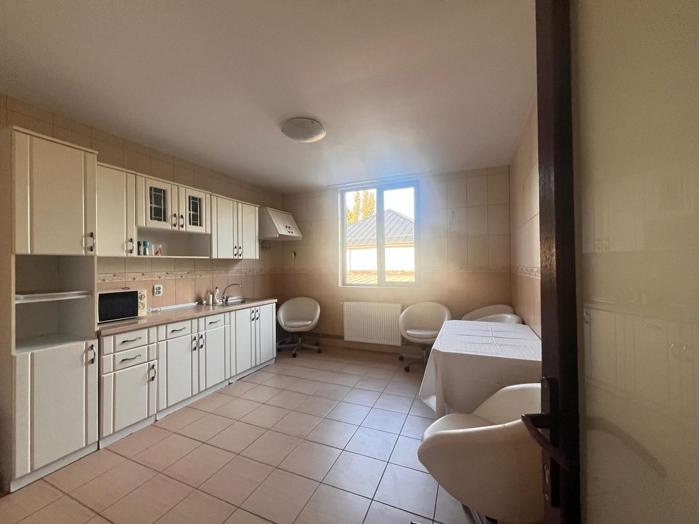 Inchiriere casa 4 camere office sau spatiu locativ Baneasa - Poză 14