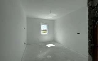 Duplex. Mosnita noua, 2 intrări in curte, 4 camere - Poză 6