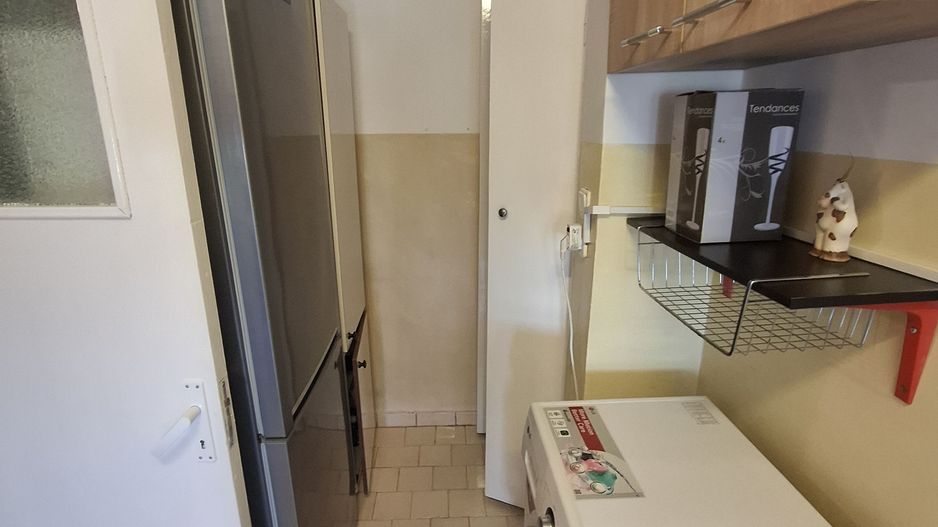 Apartament 2 Cam 9 mai zona Catedralei - Poză 11