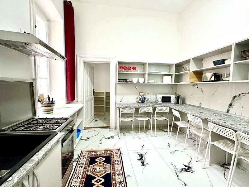 Apartament central, 4 camere - renovat - Poză 24