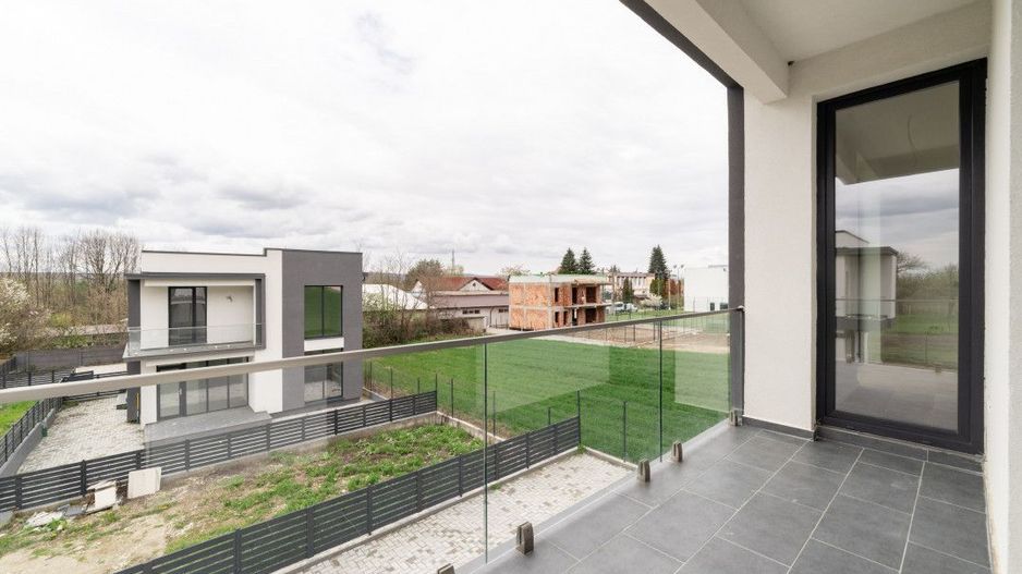 Casă Nouă Tip Duplex – 4 Camere - P+1 -  Budeasa! - Poză 11