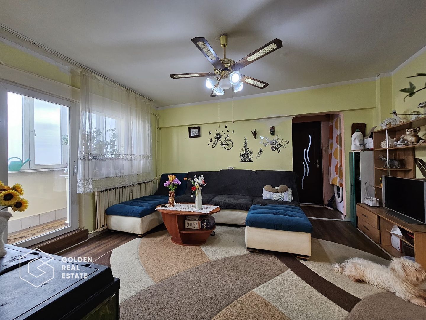 Apartament cu 5 camere ,Micalaca, zona 300 - Poză 1