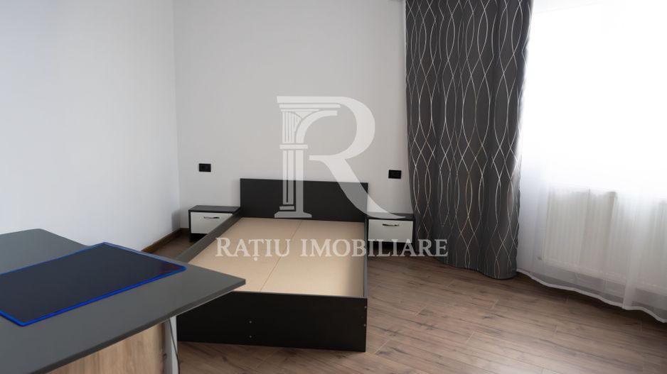 Apartament cu 3 camere | B-Dul Stefan Cel Mare | Oradea - Poză 6
