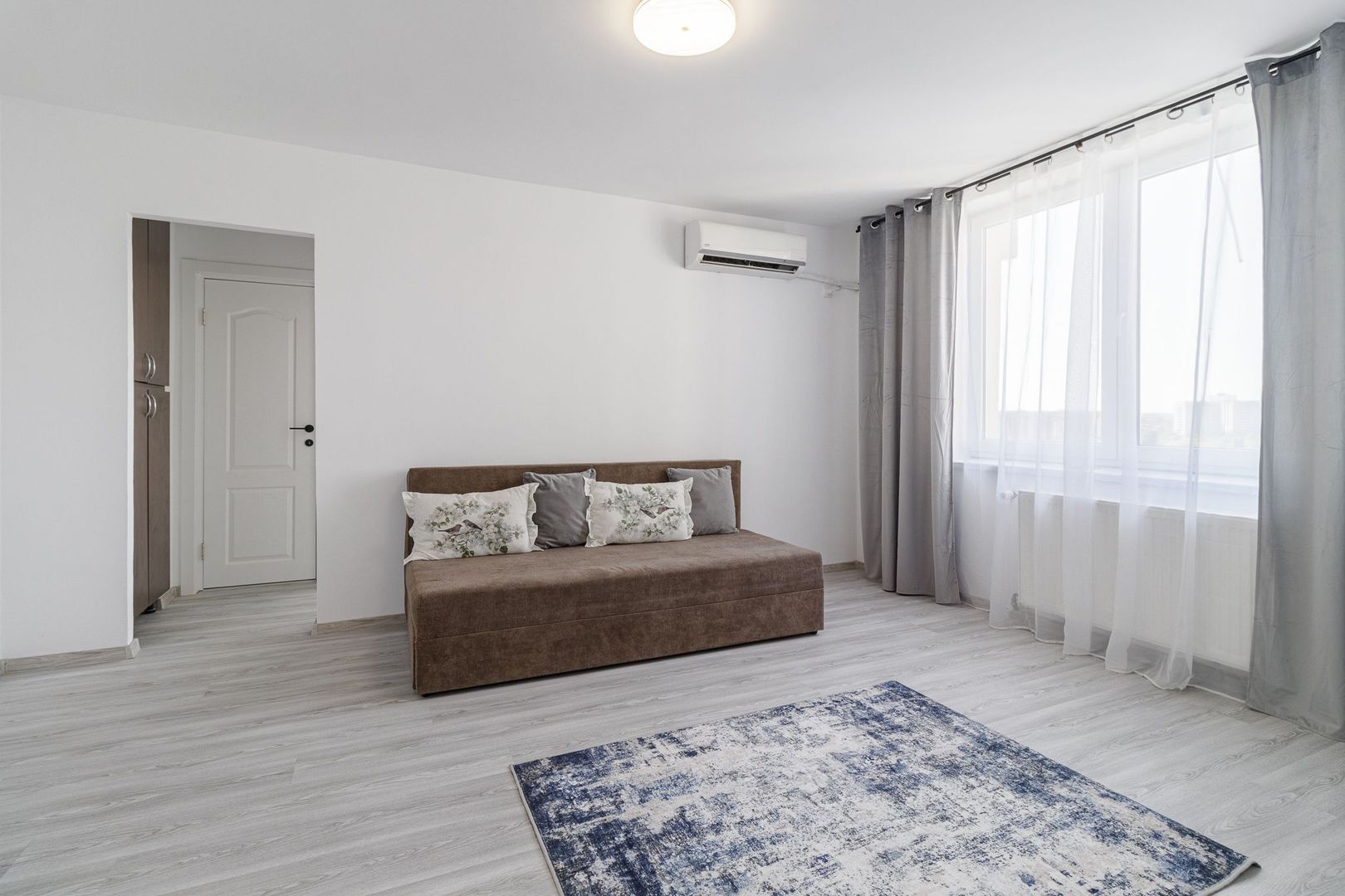 Apartament Renovat | Metrou Gara de Nord - Poză 1