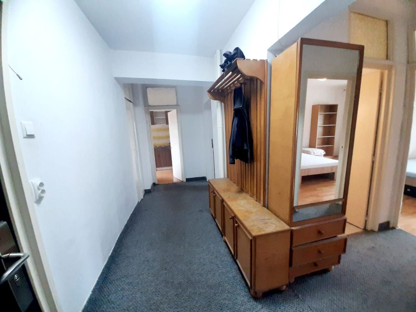 Apartament cu 3 camere pe Calea Dorobanților - Poză 11