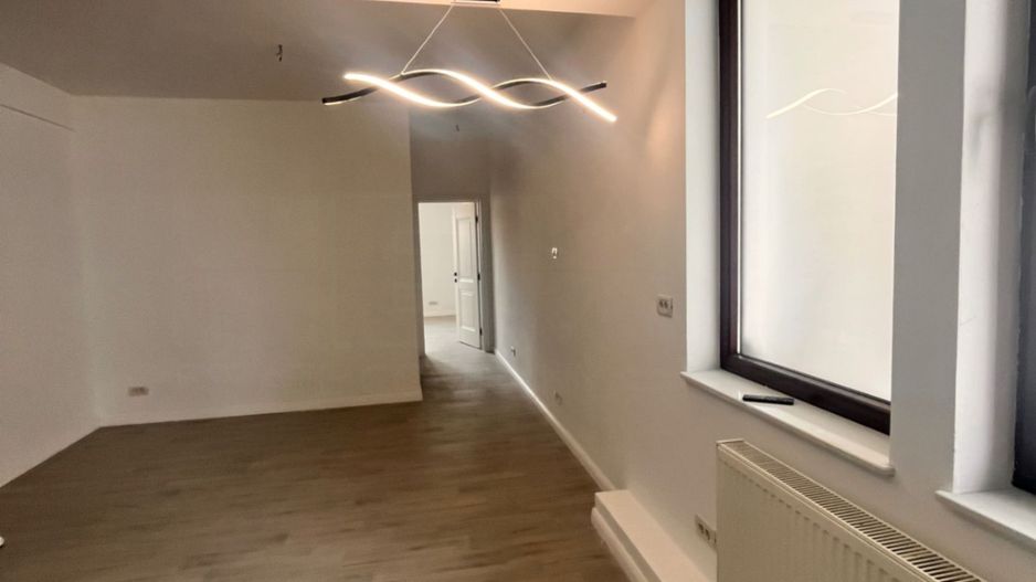 Spații Comerciale de Închiriere | Suceava/Scheia | 400 Euro/luna - Poză 3