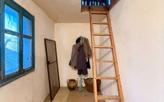 Casă la țară cu șură și grajd, în Vălenii Lăpușului – priveliște panoramică - Poză 8