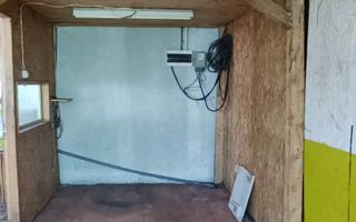 Proprietate cu 2 hale si casa la inchiriat,teren 1350mp - Poză 10