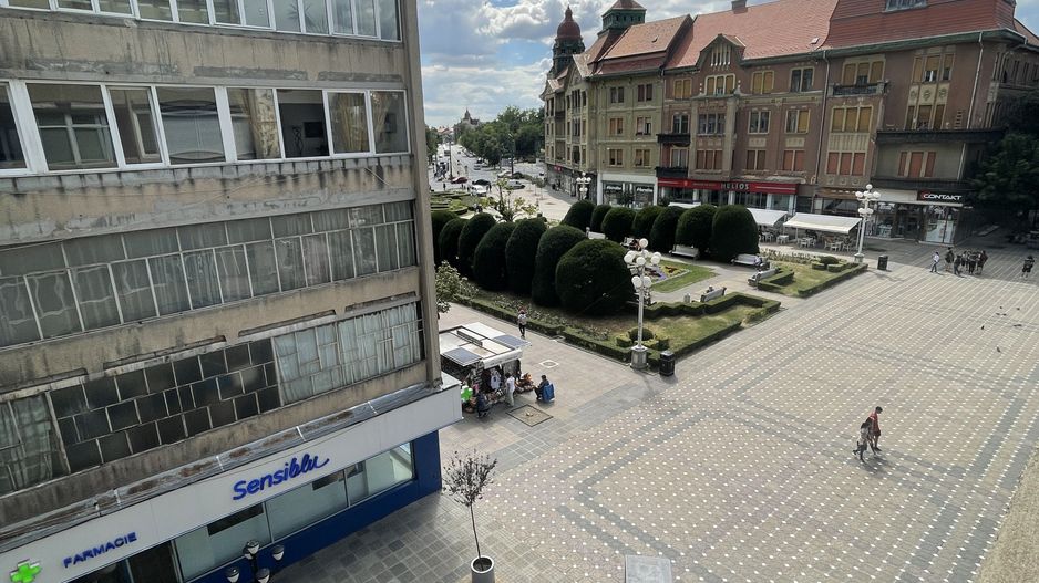 Piața Victoriei | Ultracentral | 1 Cameră | Lift | Parcare în curte - Poză 3