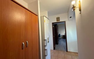 Garsonieră spațioasă de închiriat în Mioveni – zona Robea - Poză 7