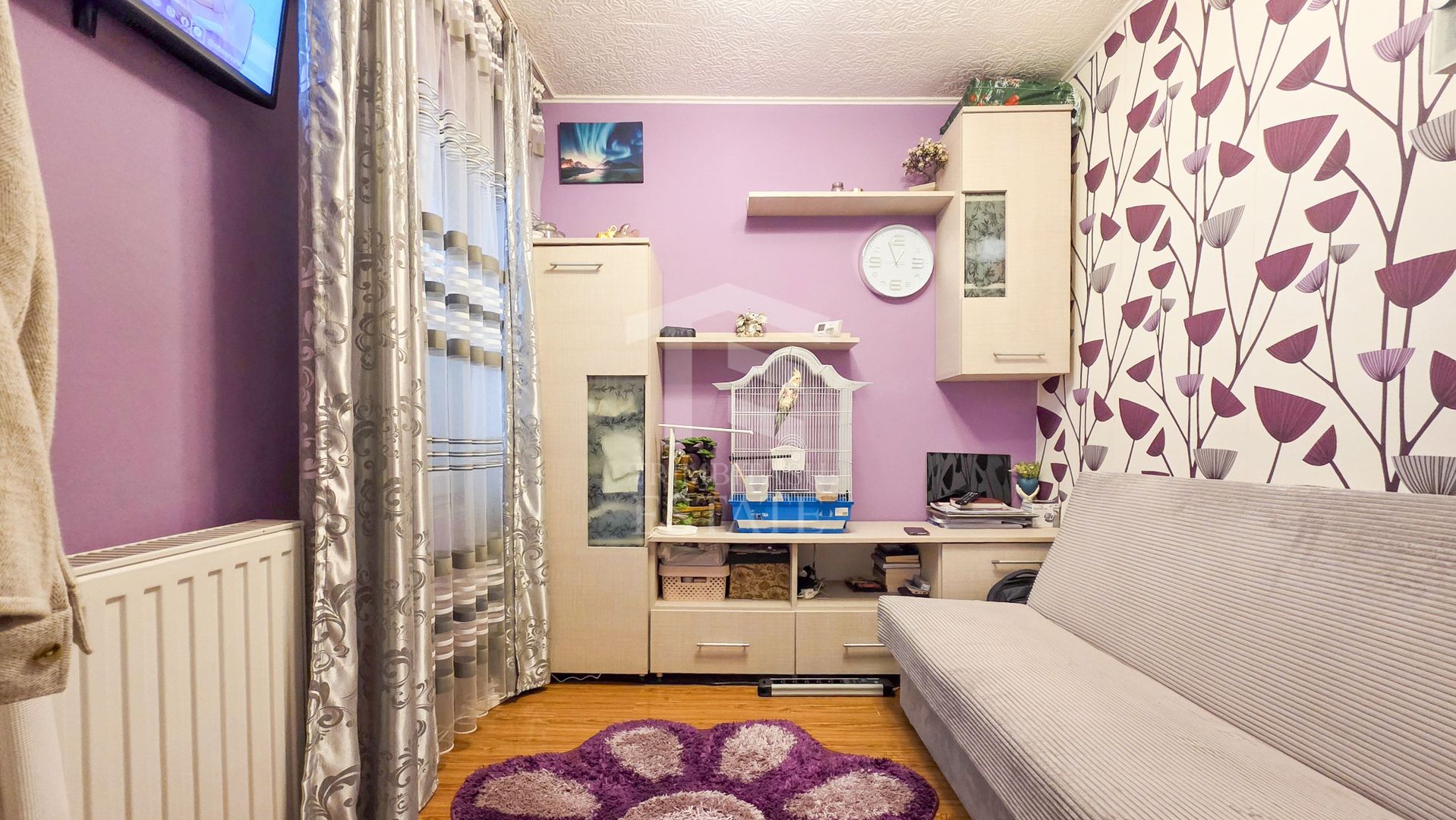 Casă de vânzare 2 camere  Mansarda + Pivnița - Belvedere - Poză 3
