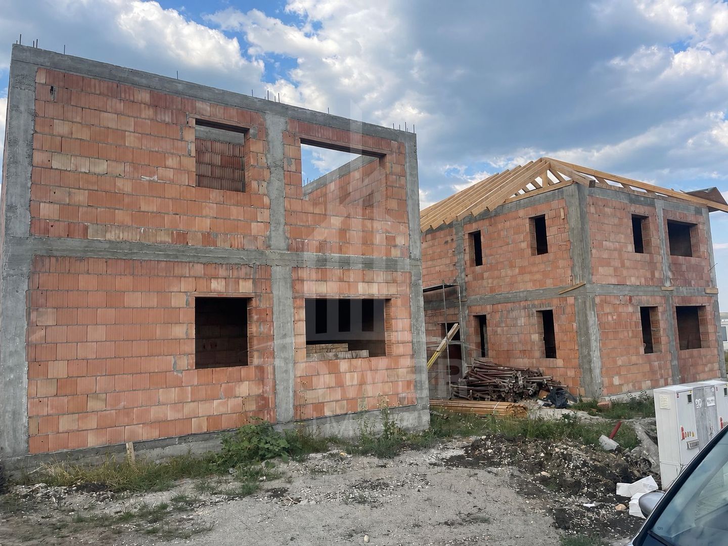 Casa individuala-4 camere |120 mp utili | teren 476mp | Sura Mica - Poză 1