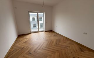 Penthouse cu terasa 70mp si 2 locuri de parcare in zona Torontalului - Poză 4