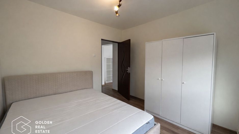 Apartament 3 camere, decomandat, zona Micalaca - Poză 7