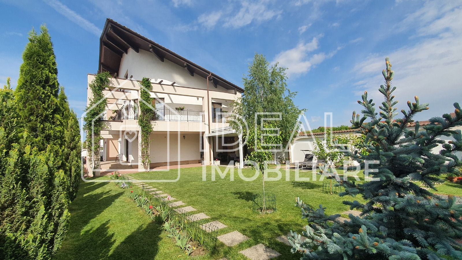 Vila Individuala cu 8 camere si gradina, in Selimbar - Poză 1