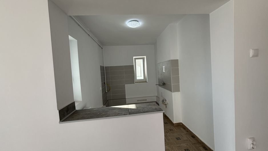 Renovat in zona Sagului - Poză 1