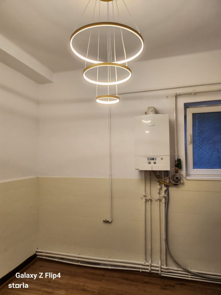 De vanzare apartament 6 camere Piata Romana. Pret NEGOCIABIL - Poză 13