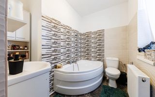 Casa individuala in Dumbravita mobilata si utilata - Poză 10