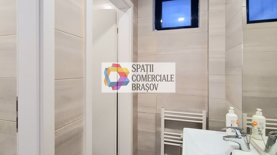 Spatiu birouri de închiriat Brasov - 28 mp # spatii-comerciale-brasov.ro - Poză 4