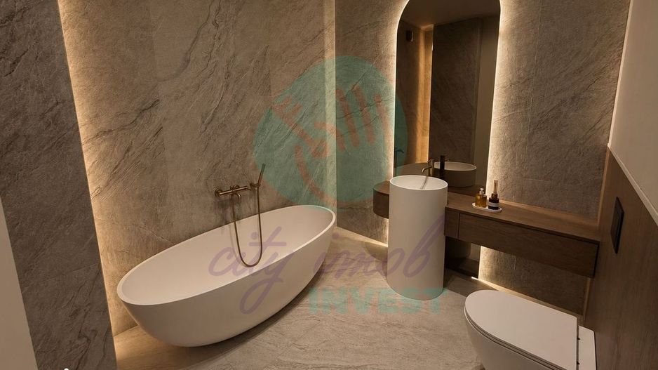 Apartament spectaculos cu 3 camere și dressing walk-in | Design premium | Vedere - Poză 14